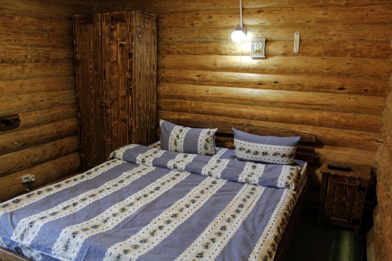 "Лісова Ягода" Yablunytsia Dış mekan fotoğraf